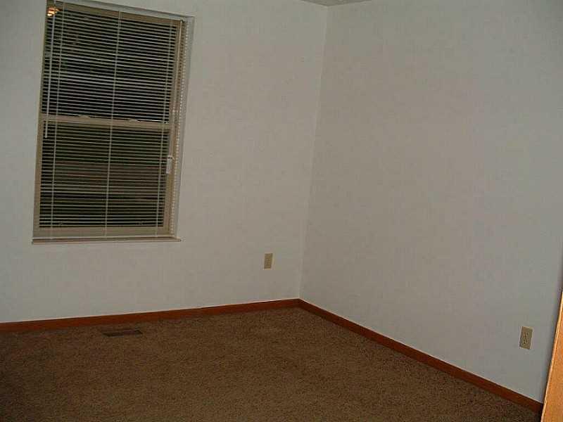 1515 Student Avenue, Unit 1515 Springfield, OH 45503 - Photo 9 of 14