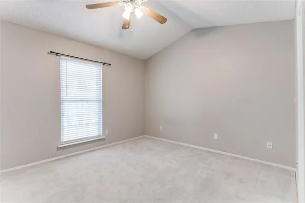 $239,000 | 17 Abbey Road, Euless, TX 76039