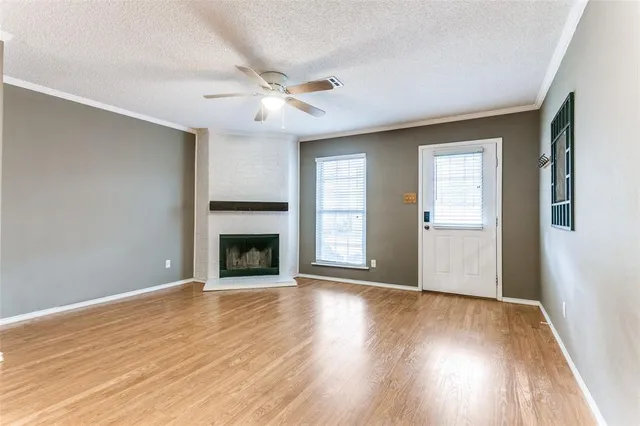 $239,000 | 17 Abbey Road, Euless, TX 76039