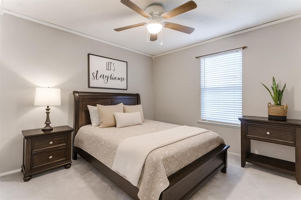 17 Abbey Road Euless, TX 76039 - Photo 6 of 23 AI Staged