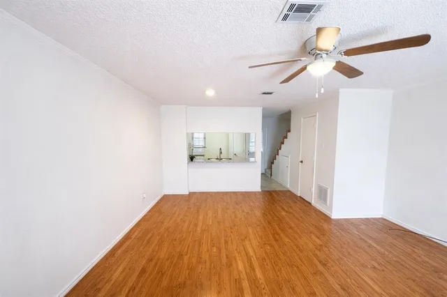 $239,000 | 17 Abbey Road, Euless, TX 76039