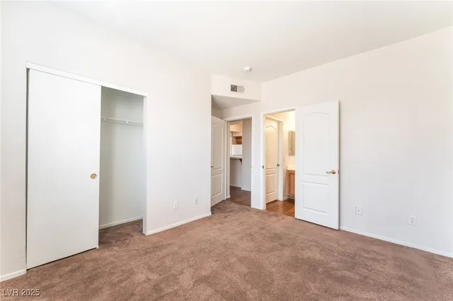 $1,500 | 7717 Himalayas Avenue, Unit 102, Las Vegas, NV 89128