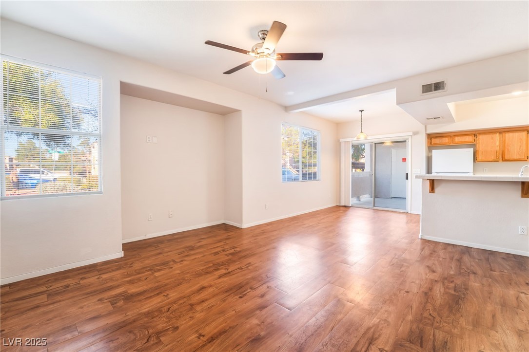 7717 Himalayas Avenue, Unit 102 Las Vegas, NV 89128 - Photo 3 of 20