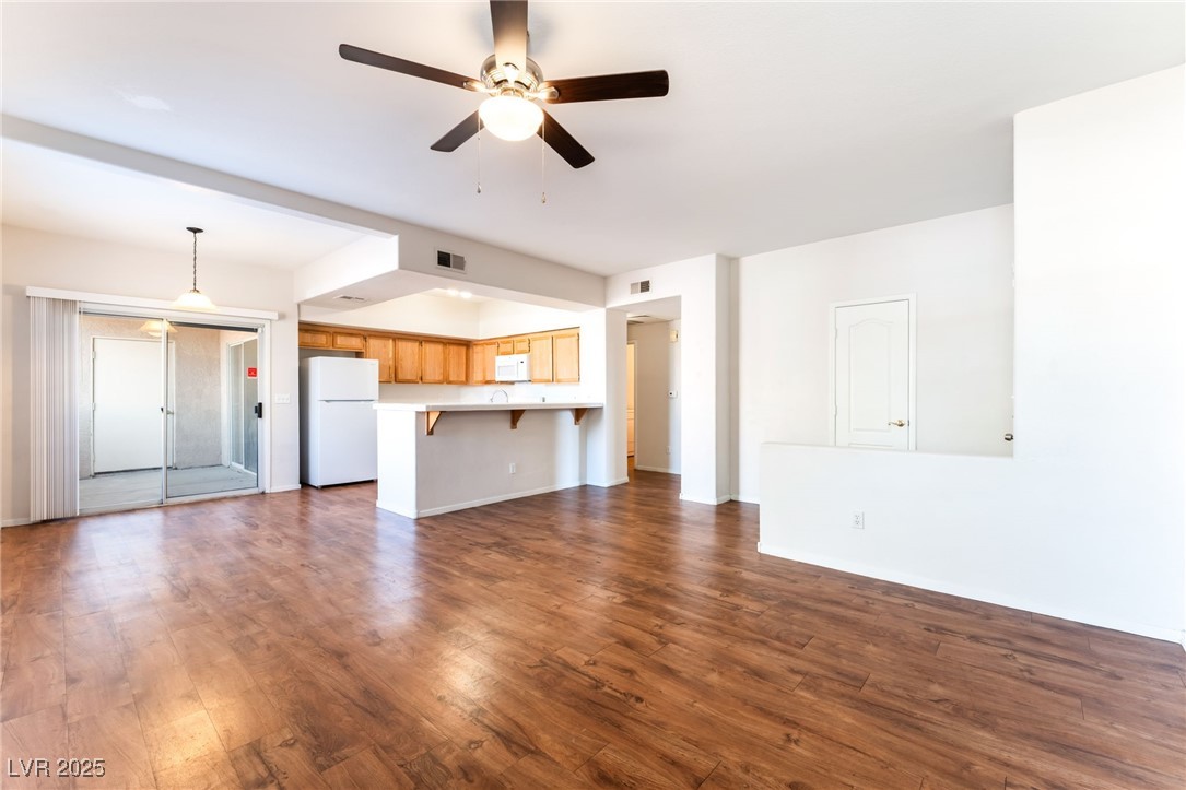 7717 Himalayas Avenue, Unit 102 Las Vegas, NV 89128 - Photo 4 of 20