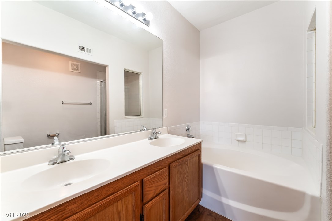 7717 Himalayas Avenue, Unit 102 Las Vegas, NV 89128 - Photo 10 of 20