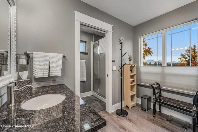 $1,290,000 | 7082 East Poleline Avenue, Post Falls, ID 83854