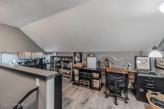 $1,290,000 | 7082 East Poleline Avenue, Post Falls, ID 83854