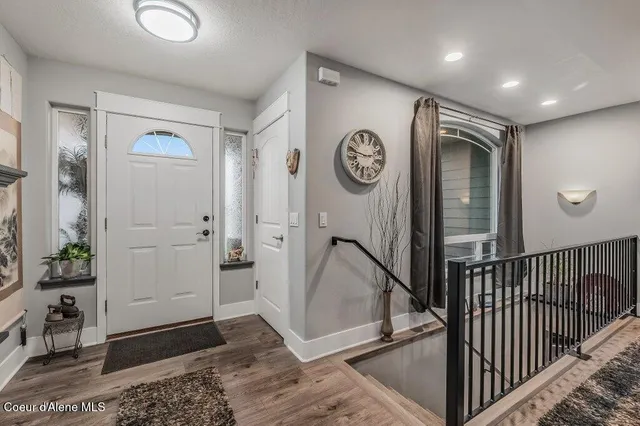 $1,290,000 | 7082 East Poleline Avenue, Post Falls, ID 83854