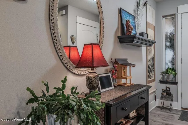 $1,290,000 | 7082 East Poleline Avenue, Post Falls, ID 83854