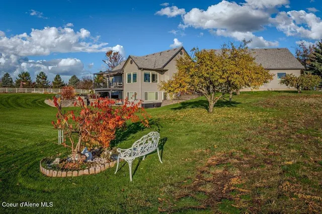 $1,290,000 | 7082 East Poleline Avenue, Post Falls, ID 83854