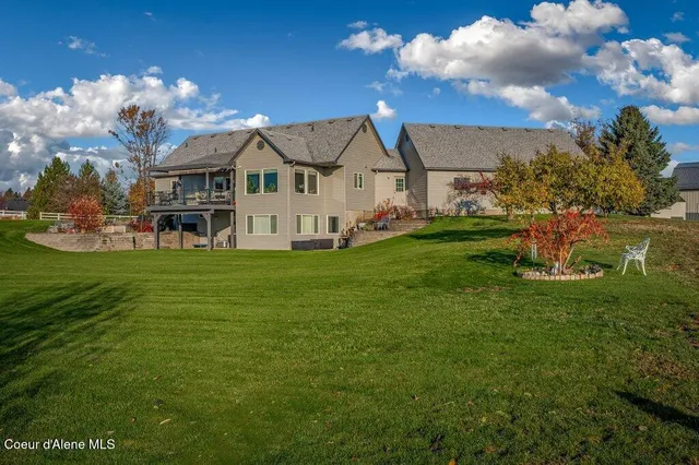 $1,290,000 | 7082 East Poleline Avenue, Post Falls, ID 83854