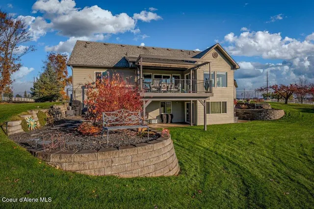 $1,290,000 | 7082 East Poleline Avenue, Post Falls, ID 83854