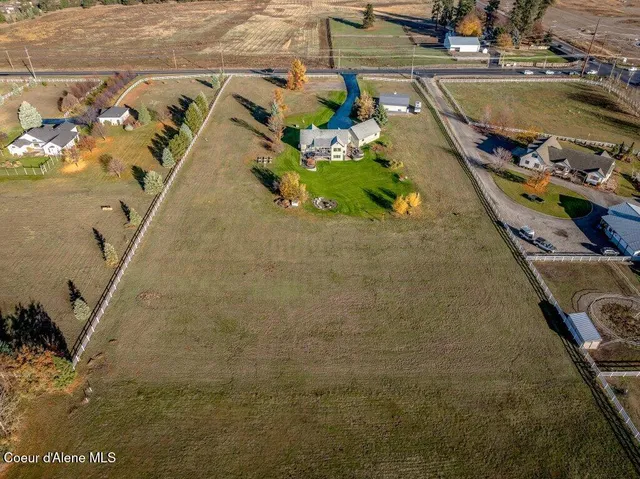 $1,290,000 | 7082 East Poleline Avenue, Post Falls, ID 83854