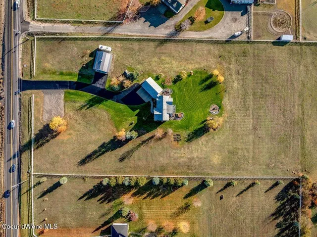 $1,290,000 | 7082 East Poleline Avenue, Post Falls, ID 83854