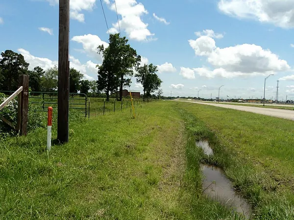 $5,495,000 | 2620 Highway 90, New Orleans, LA 70119