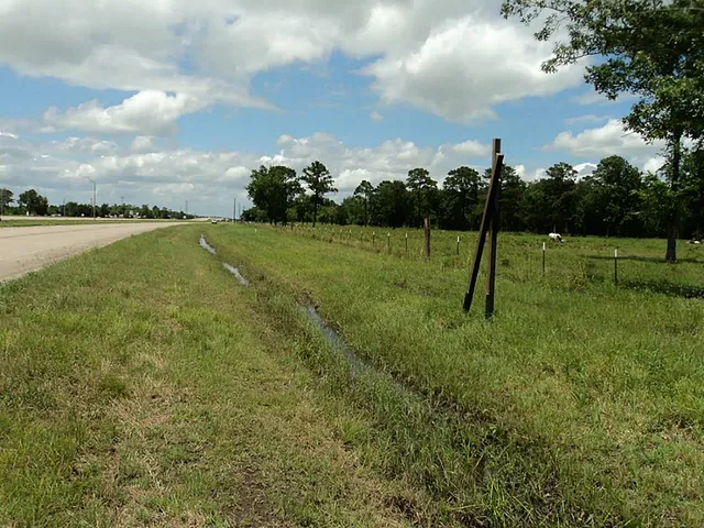 $5,495,000 | 2620 Highway 90, New Orleans, LA 70119