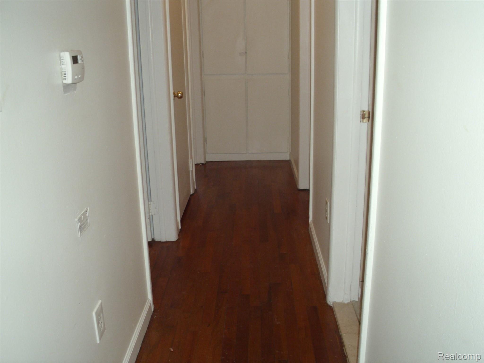 42919 Utica Road Sterling Heights, MI 48314 - Photo 15 of 23 DSCI3937.JPG