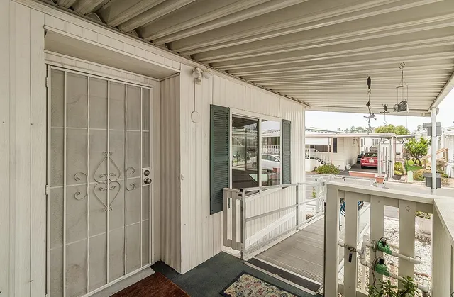 a view of a storage & utility room