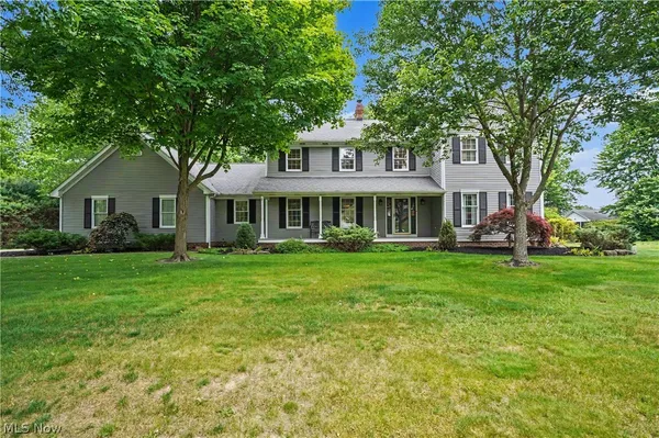 $599,900 | 115 Queens Lane, Canfield, OH 44406