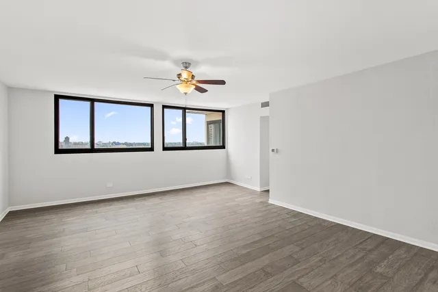 $2,800 | 6150 North Kenmore Avenue, Unit 15B, Chicago, IL 60660