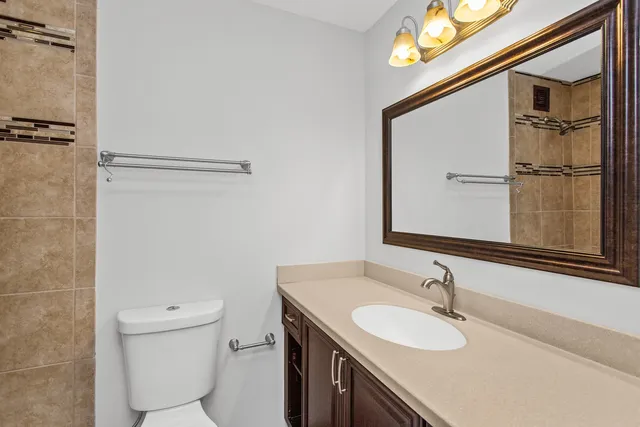 $2,800 | 6150 North Kenmore Avenue, Unit 15B, Chicago, IL 60660