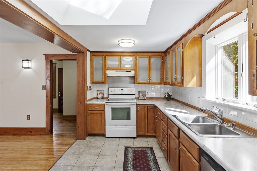 155 Narrows Road Westminster, MA 01473 - Photo 11 of 42 Gallery Image 11