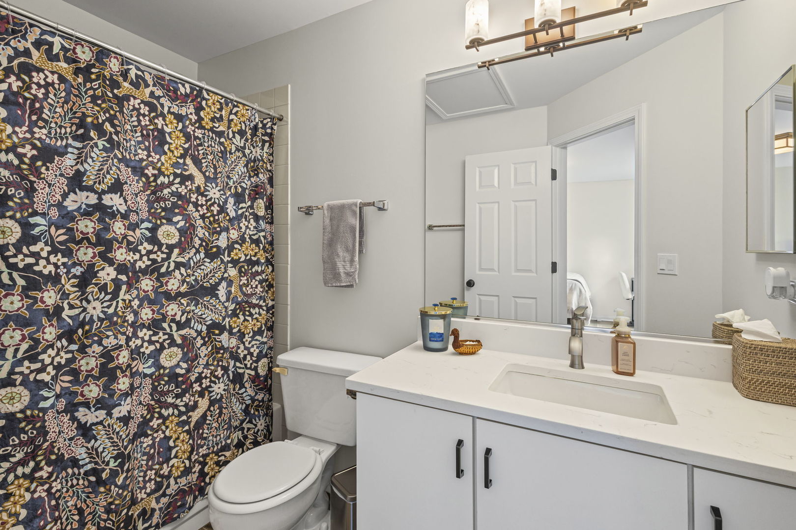 111 Cathy Lane Mount Prospect, IL 60056 - Photo 29 of 36 a bathroom with a sink toilet and shower