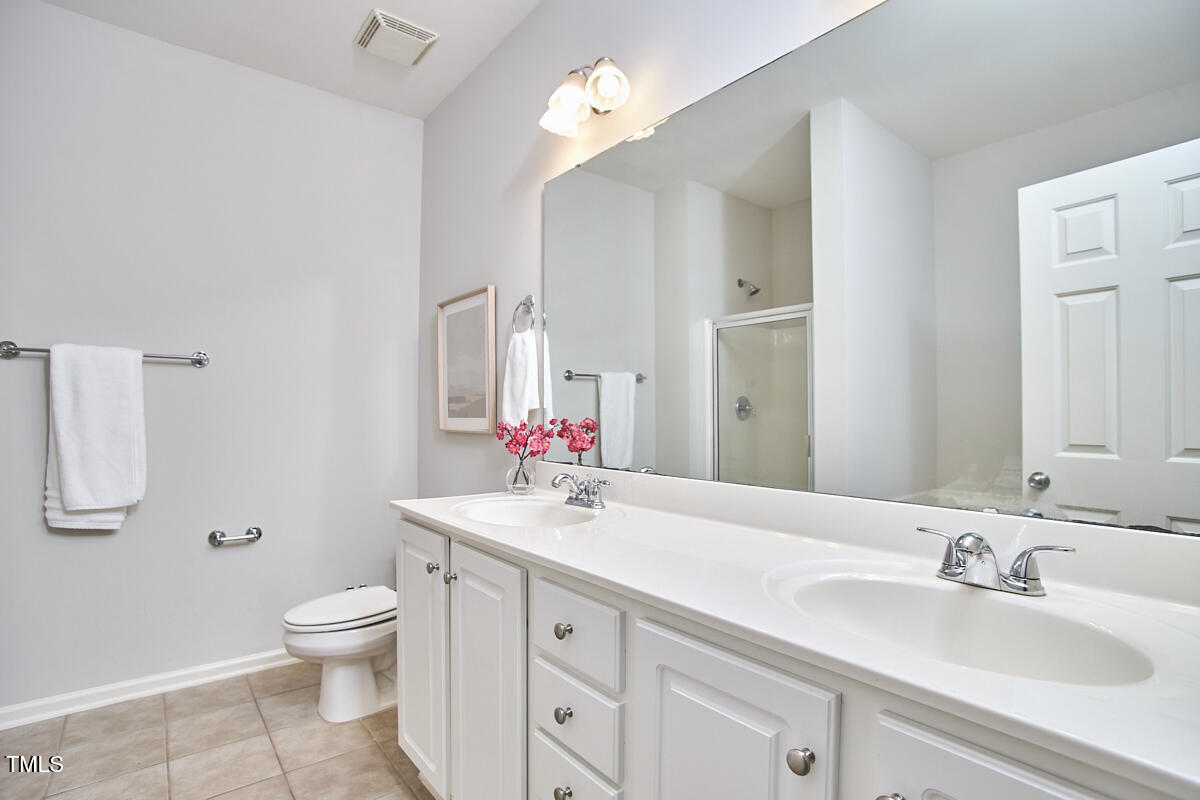 3616 Olympia Drive Raleigh, NC 27603 - Photo 30 of 40 028