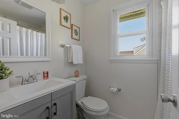 $595,000 | 4502 Aspen Hill Road, Rockville, MD 20853