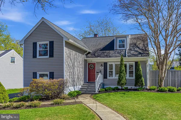 $595,000 | 4502 Aspen Hill Road, Rockville, MD 20853