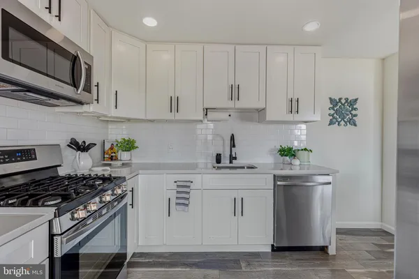 $595,000 | 4502 Aspen Hill Road, Rockville, MD 20853