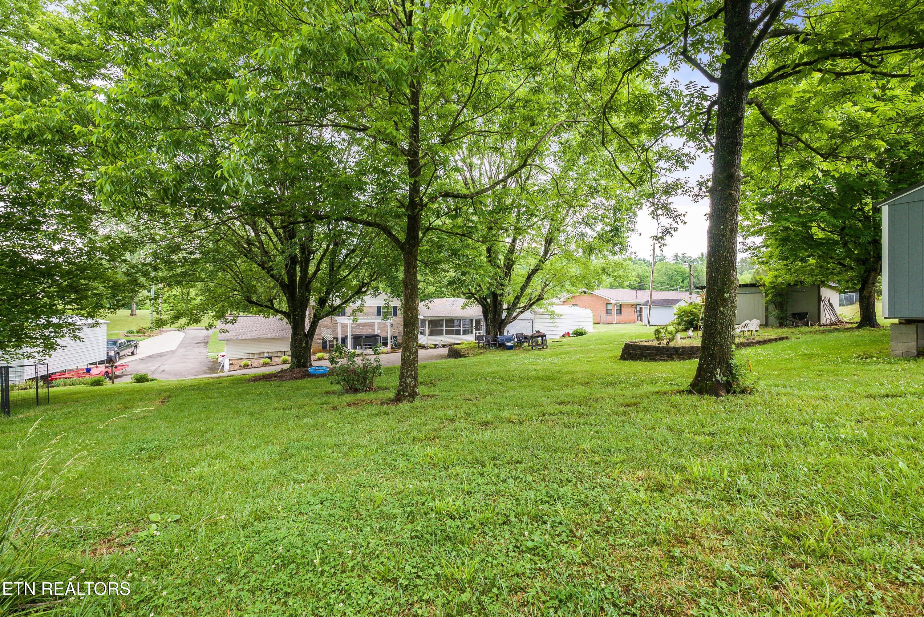 905 North E End Road Strawberry Plains, TN 37871 - Photo 6 of 57 58-905NE_EndRd-58