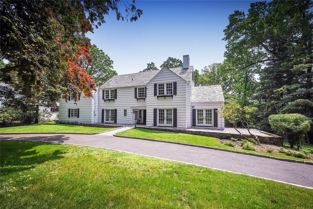 36 Warwick Road Bronxville, NY 10708 - Photo 1 of 1