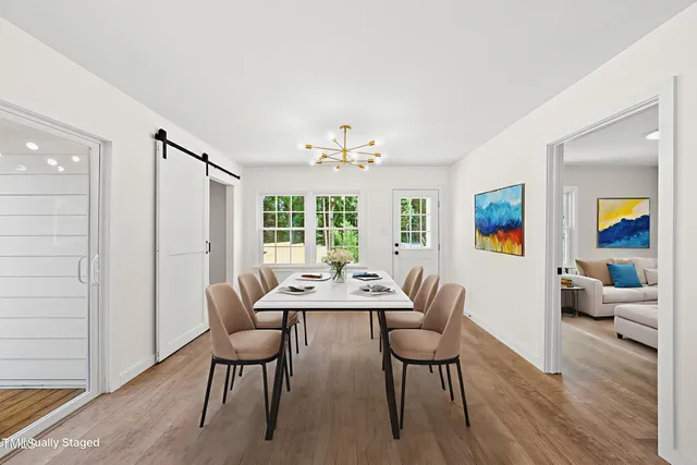 $599,900 | 305 North Montreal Court, Cary, NC 27511