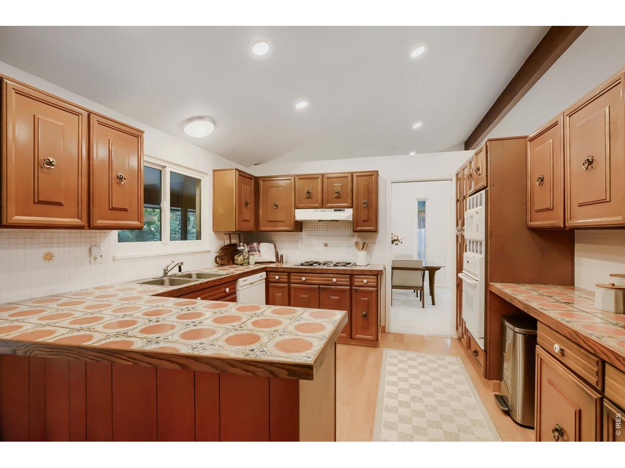 360 Inca Parkway Boulder, CO 80303 - Photo 12 of 28