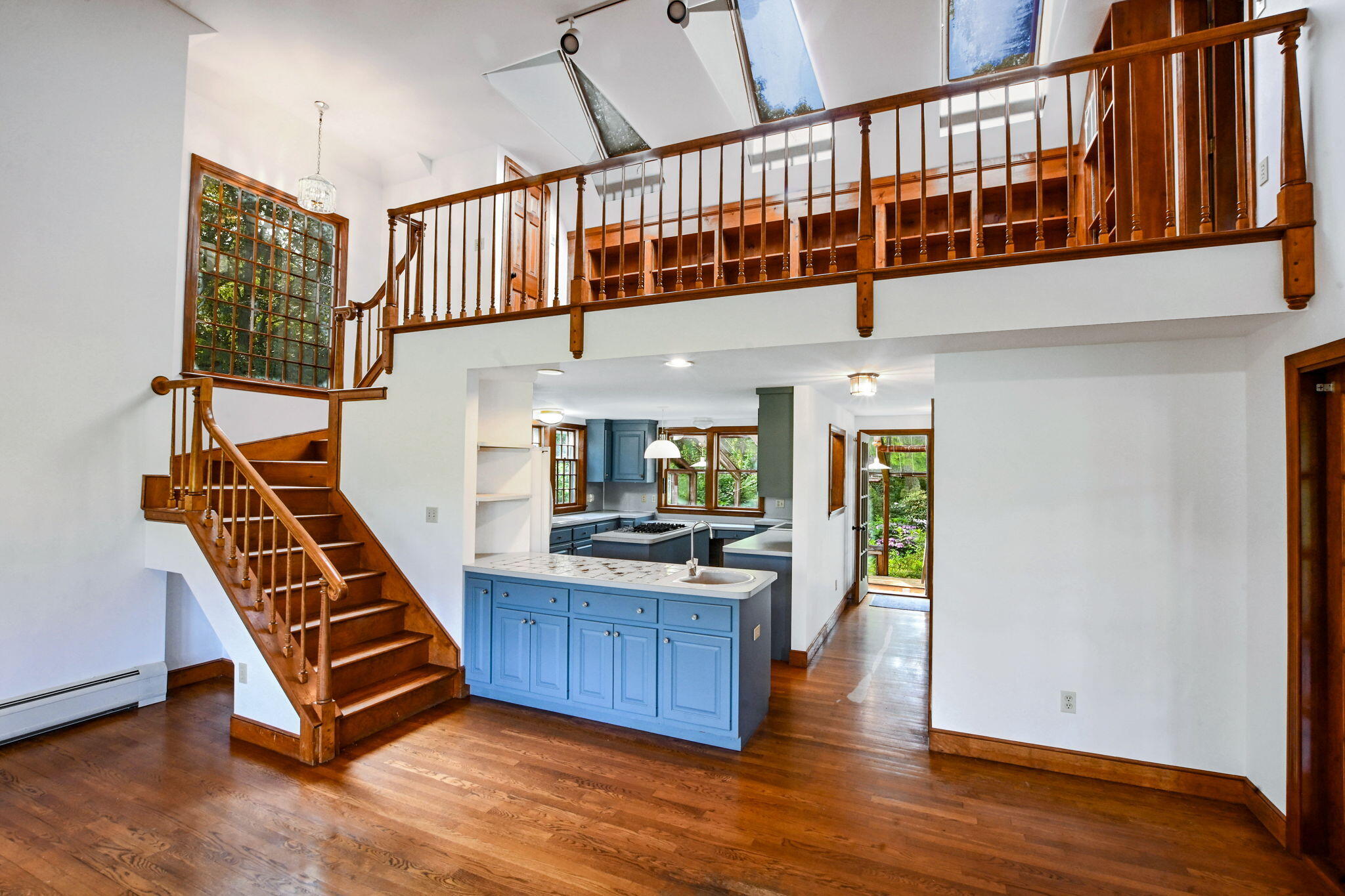 72 Loop Road Falmouth, MA 02540 - Photo 10 of 42 8-web-or-mls-DSC_9258 copy 2