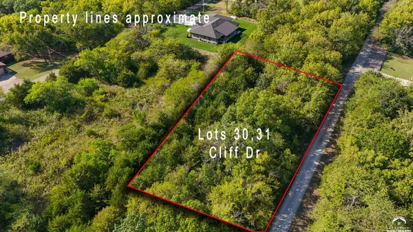 $12,500 | 6247-6257 Cliff Drive, Ozawkie, KS 66070