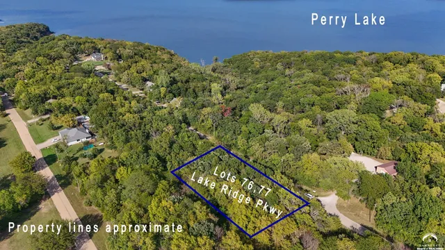 $12,500 | 6247-6257 Cliff Drive, Ozawkie, KS 66070