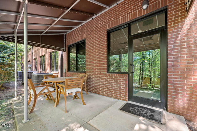 3210 Fairhill Drive Raleigh, NC 27612 - Photo 6 of 8 Outside Sitting Area