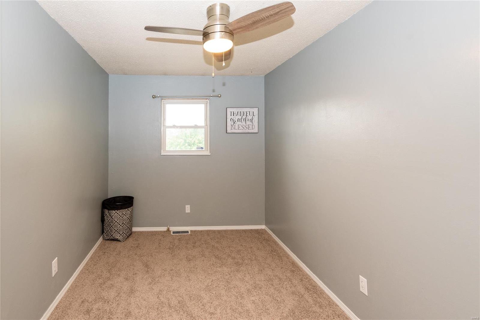 414 Riggin Road Troy, IL 62294 - Photo 11 of 16