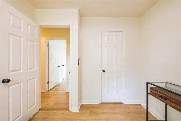 $275,000 | 3493 Newberry Trail, Decatur, GA 30034