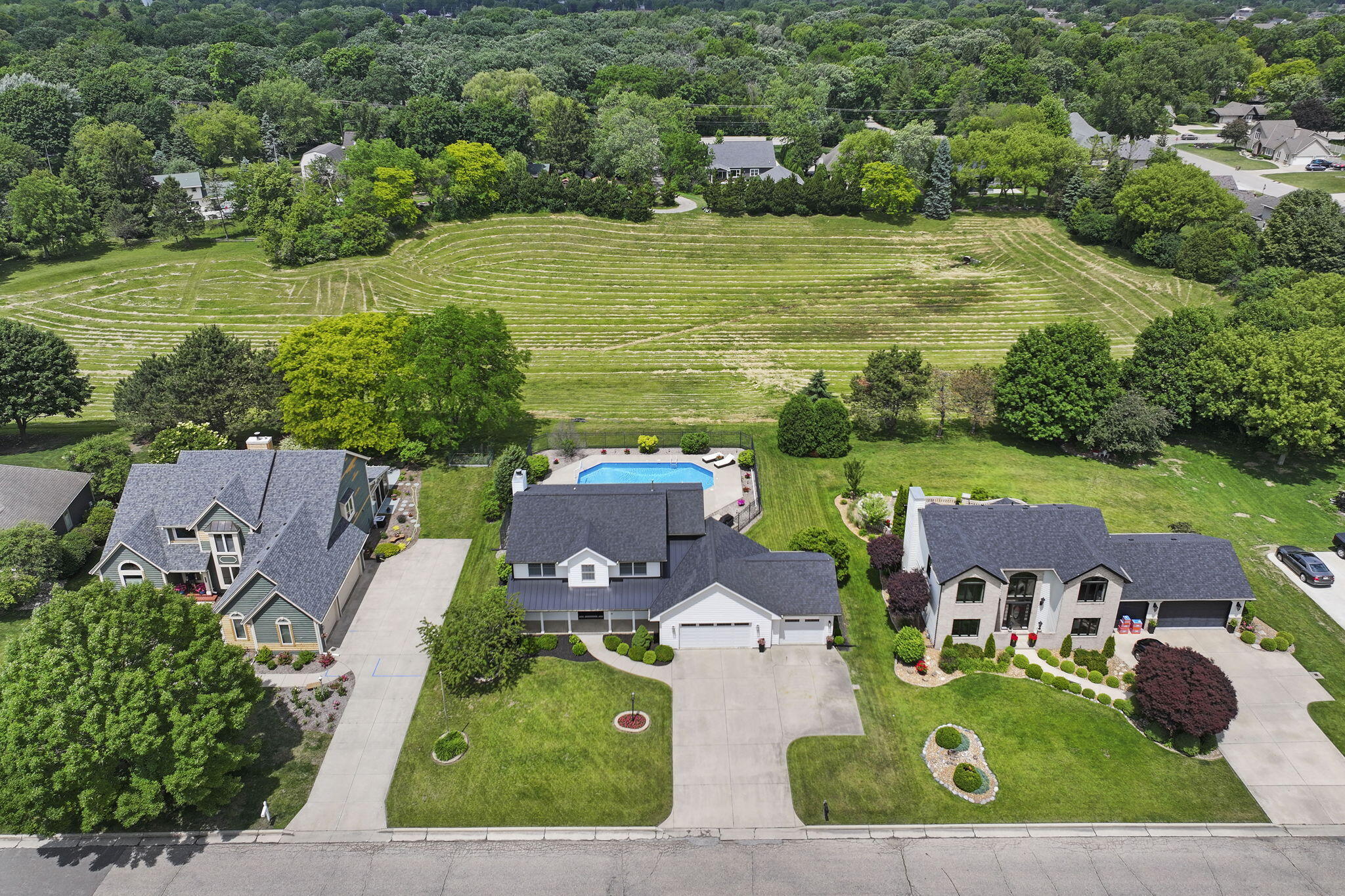 4388 86th Street Pleasant Prairie, WI 53142 - Photo 2 of 50 1-web-or-mls-4388 86th St, Kenosha, WI -