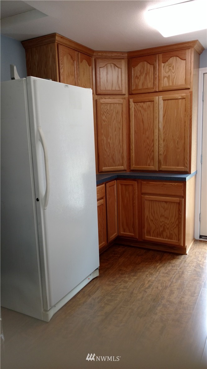 10042 168th Avenue Southwest Rochester, WA 98579 - Photo 12 of 21