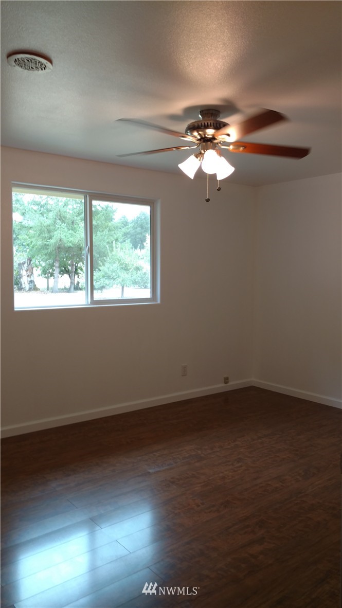 10042 168th Avenue Southwest Rochester, WA 98579 - Photo 20 of 21
