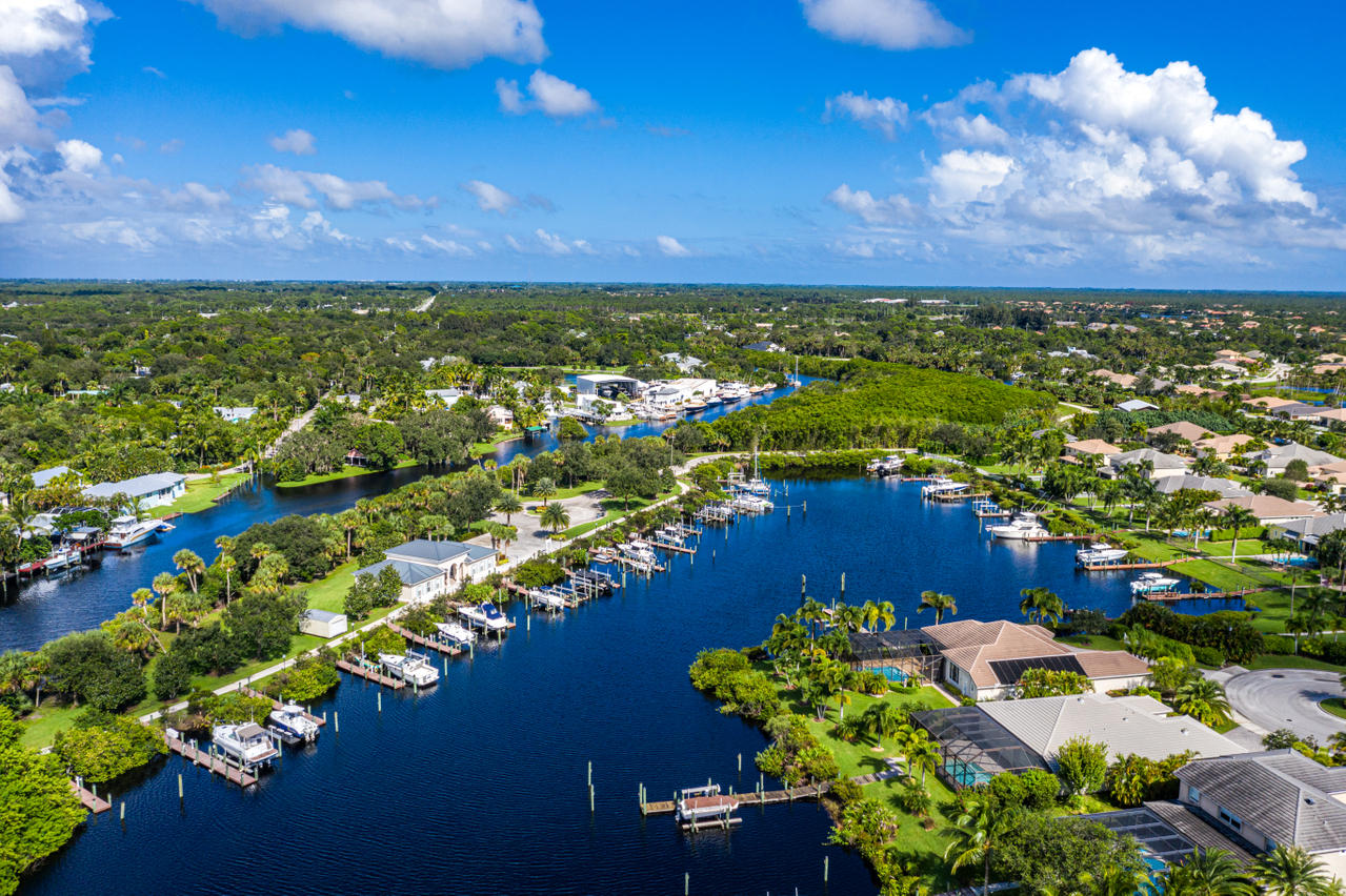 720 Southwest River Bend Circle Stuart, FL 34997 - Photo 2 of 40 Marina