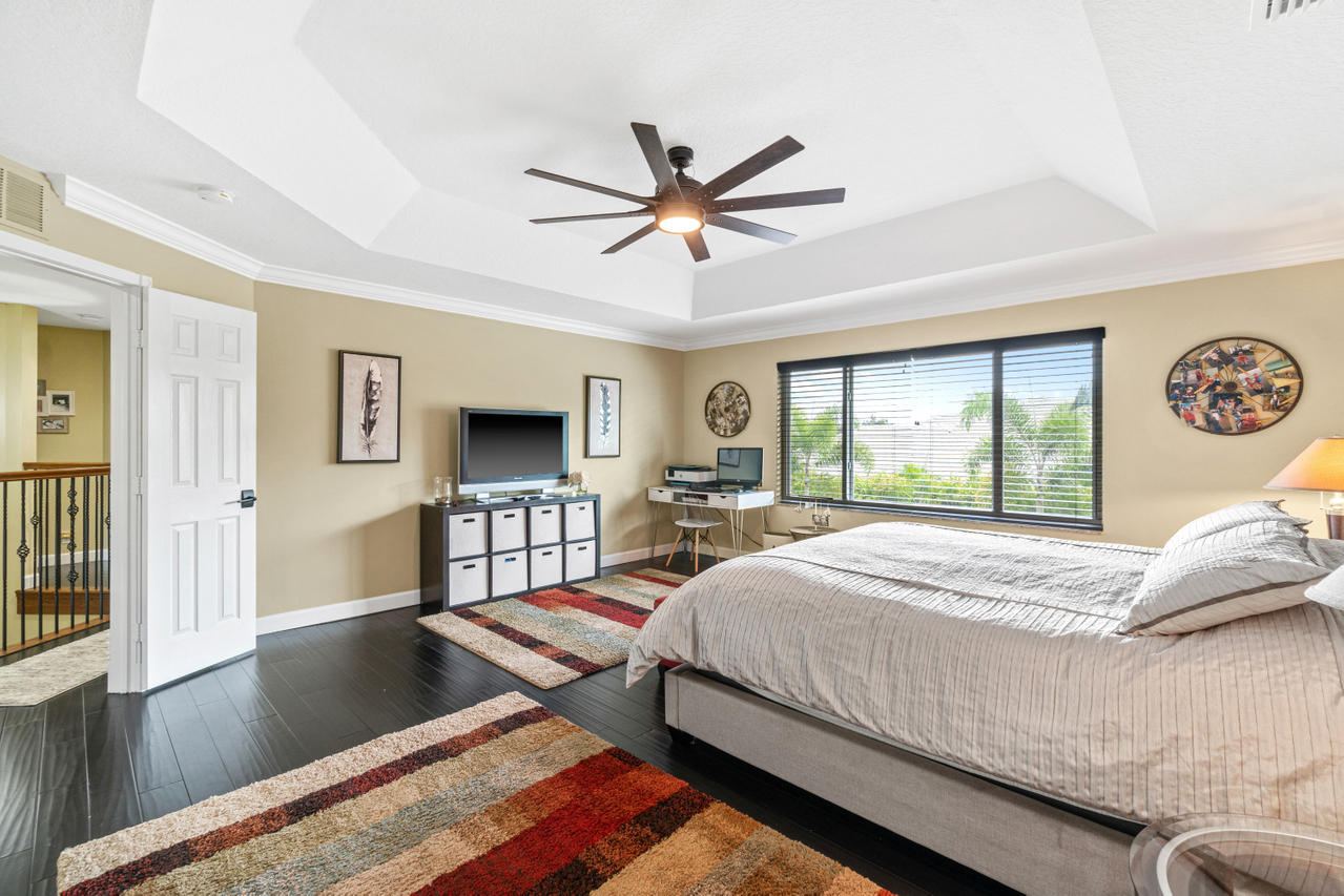 720 Southwest River Bend Circle Stuart, FL 34997 - Photo 24 of 40 Master Bedroom Retreat