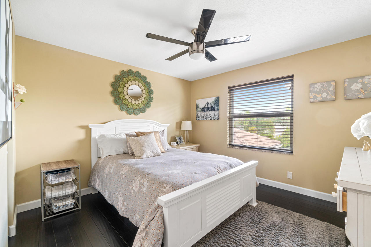 720 Southwest River Bend Circle Stuart, FL 34997 - Photo 28 of 40 Bedroom 2