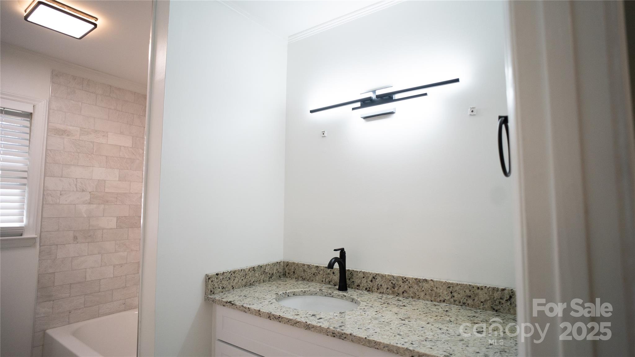 3916 David Cox Road Charlotte, NC 28269 - Photo 15 of 27