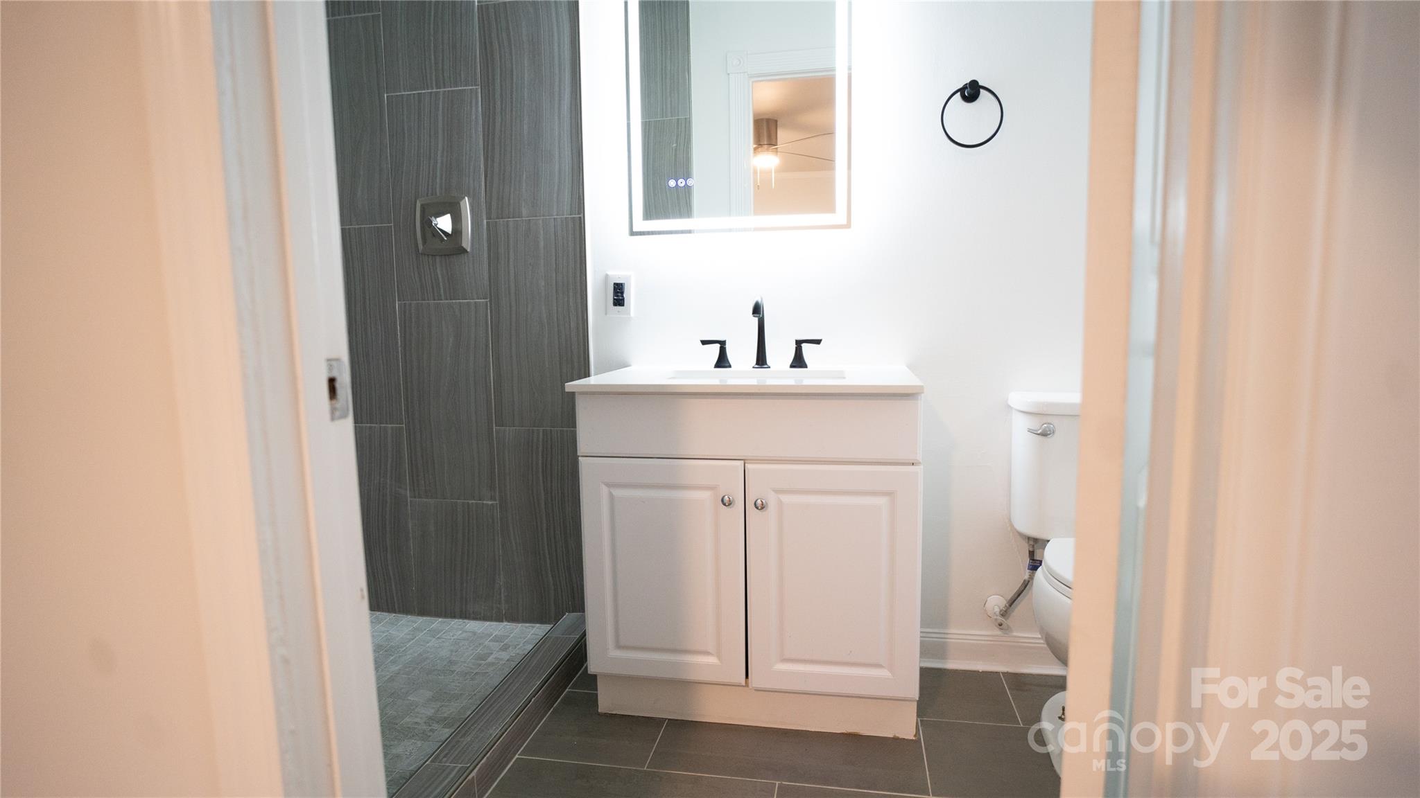 3916 David Cox Road Charlotte, NC 28269 - Photo 23 of 27