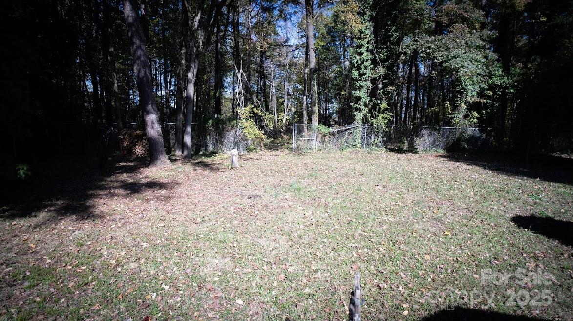 3916 David Cox Road Charlotte, NC 28269 - Photo 27 of 27